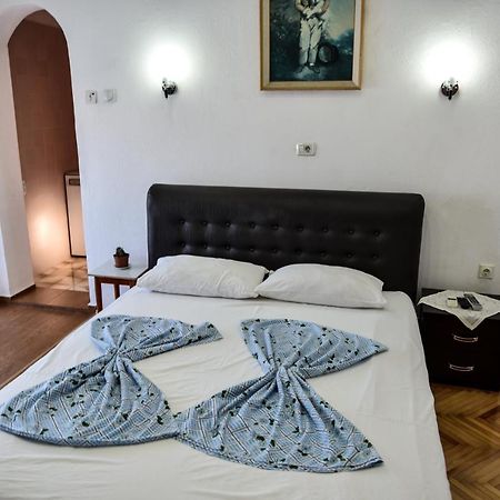 Hotel Casa Sinani Ulcinj Esterno foto