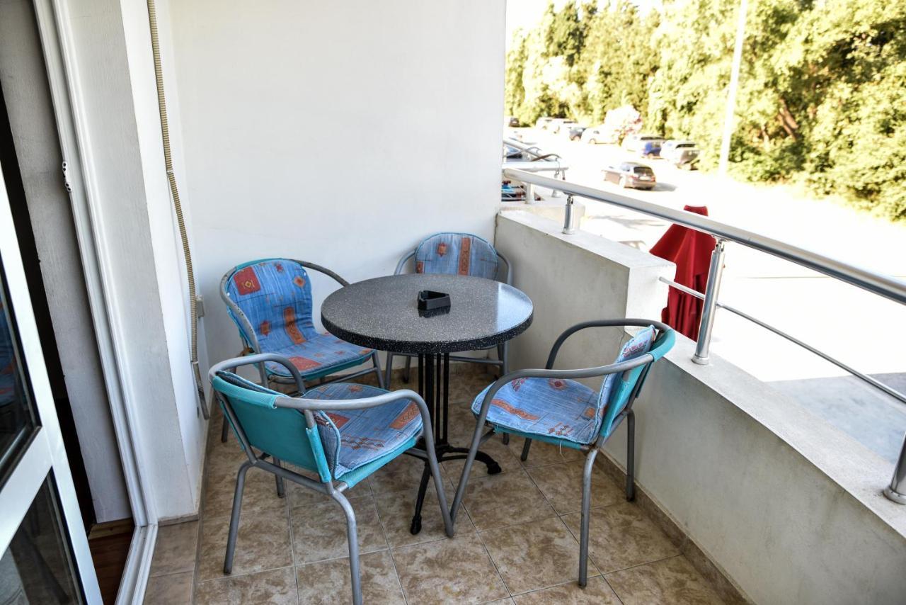 Hotel Casa Sinani Ulcinj Esterno foto
